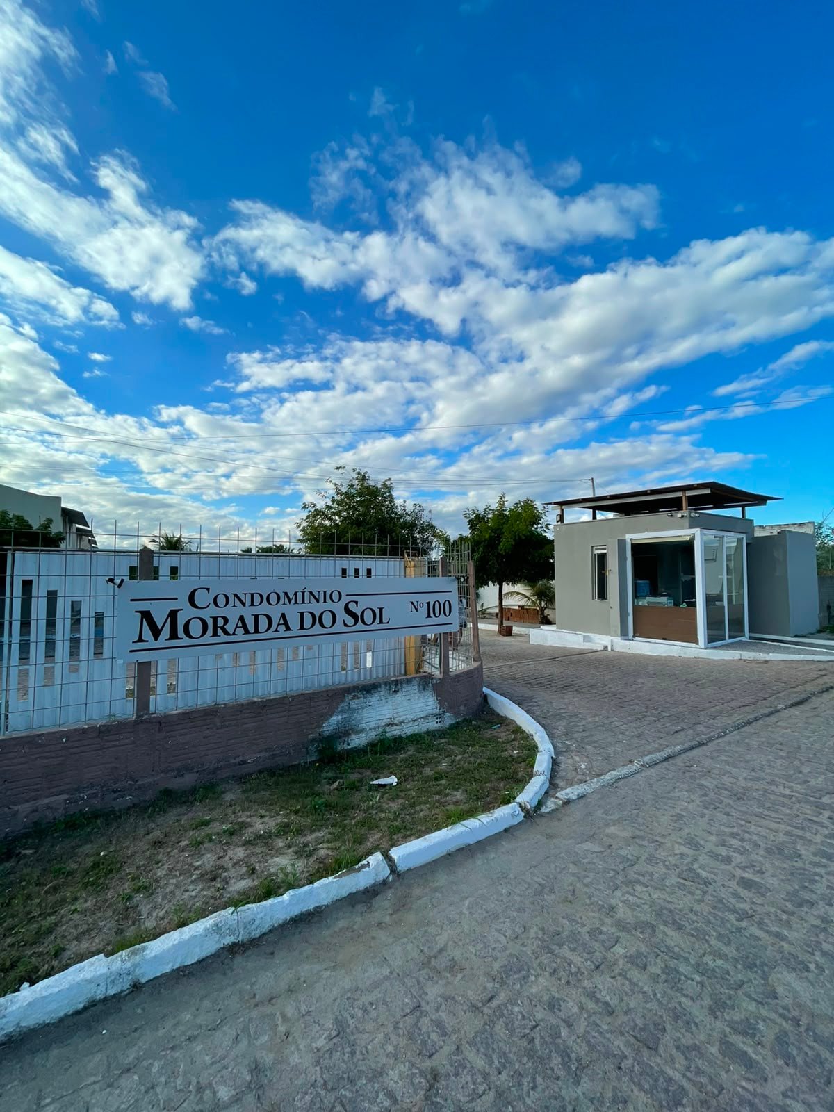 Entrada do Condomínio Morada do Sol